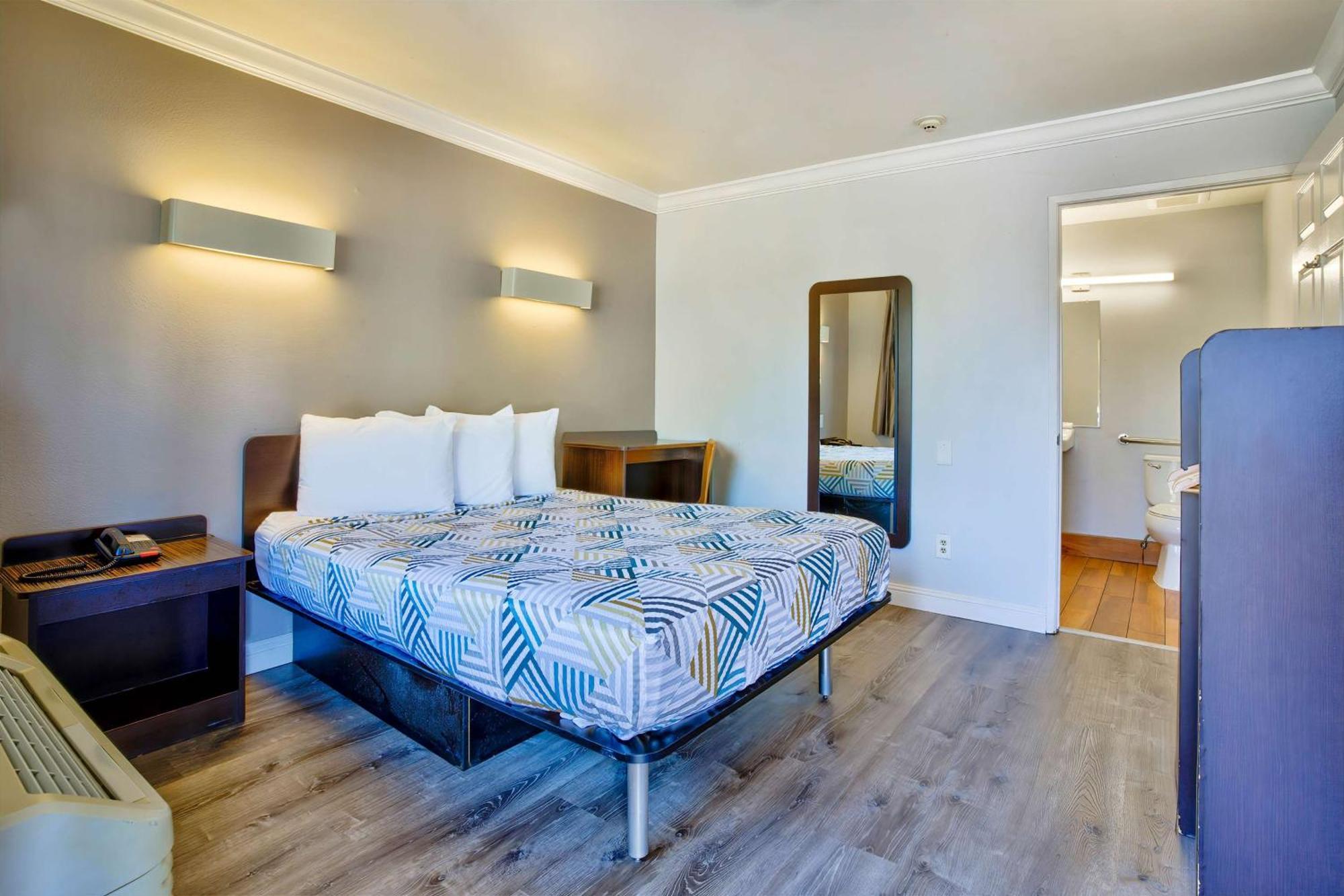 Motel 6-Menifee, Ca Bagian luar foto