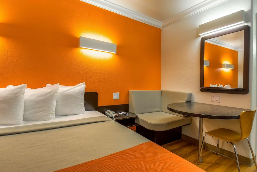Motel 6-Menifee, Ca Bagian luar foto