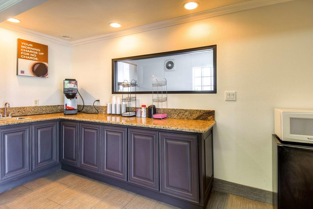 Motel 6-Menifee, Ca Bagian luar foto